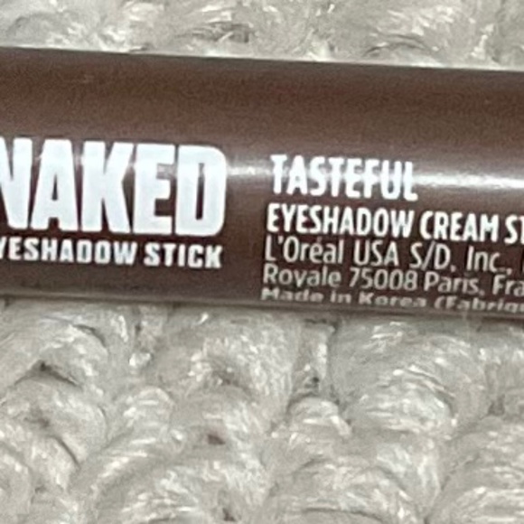 Urban Decay NAKED Eyeshadow Stick Tasteful - Picture 6 of 7